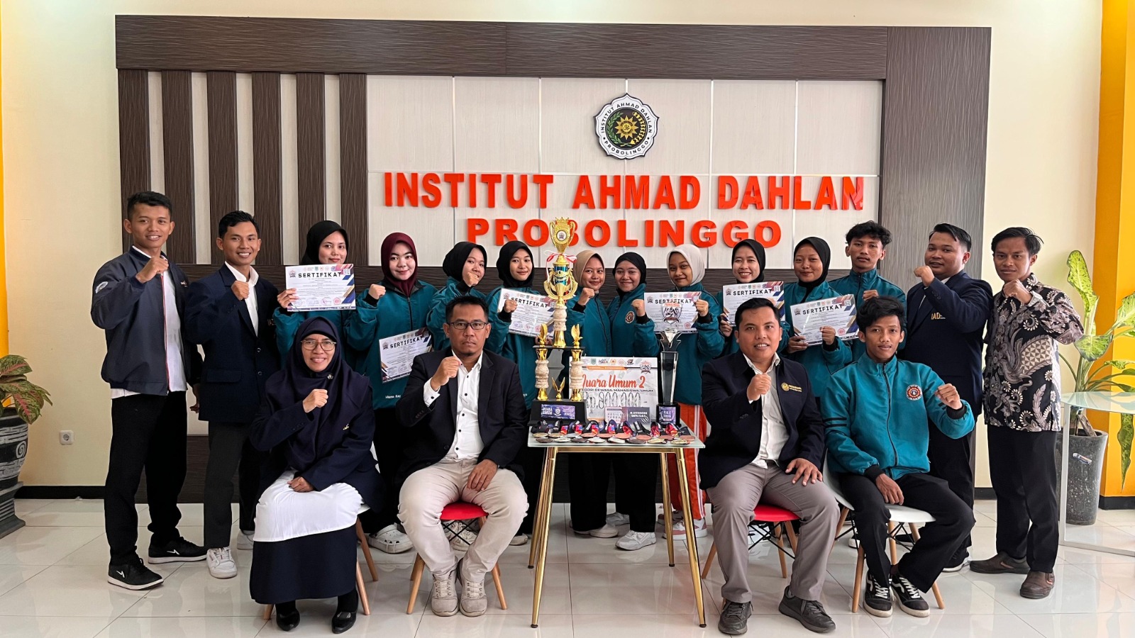 Prestasi Gemilang, Tapak Suci IAD Raih Juara Umum II dan Pesilat Terbaik di Ajang Nasional